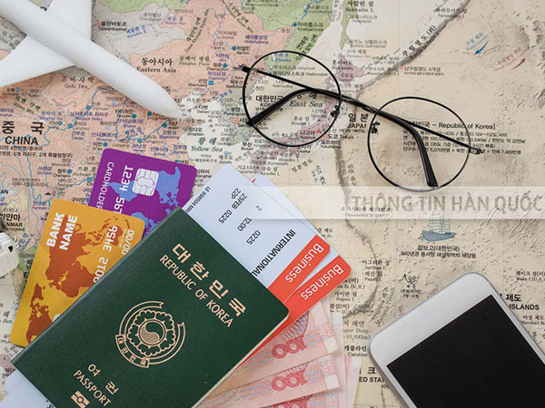 Có nên sử dụng dịch vụ chứng minh tài chính khi xin visa không?